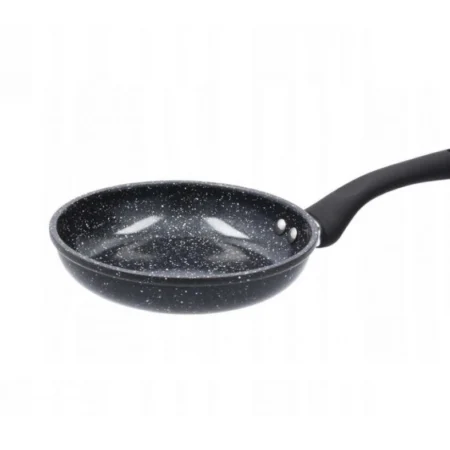 fekete serpenyő 18cm 2,3 mm es kerámia bevonattal (indukciós)